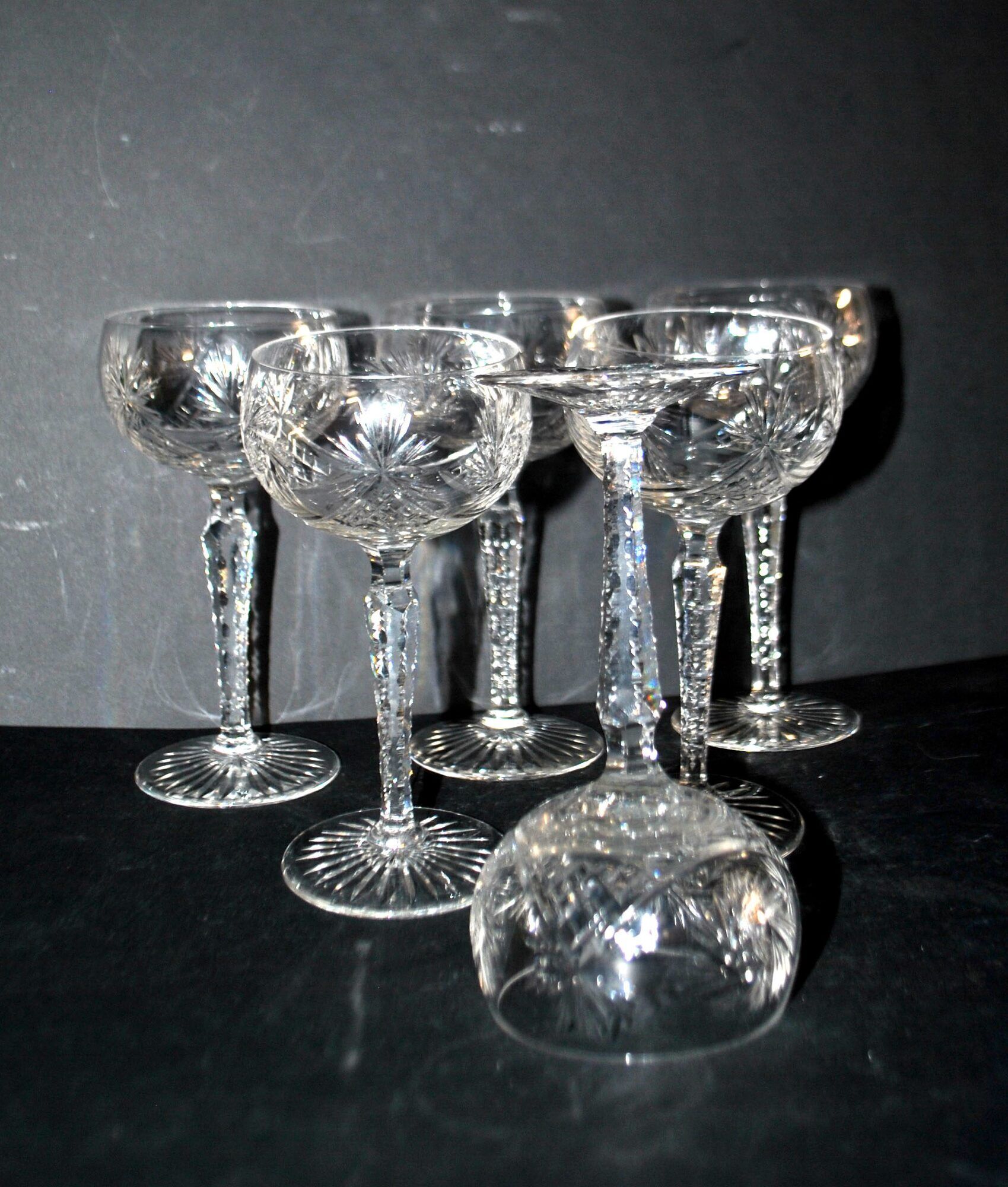 SAINT-LOUIS Balloon Wine Glass ROEMER in cut crystal star 1930 H14.5cm