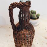 Carafe rattan vintage bottle