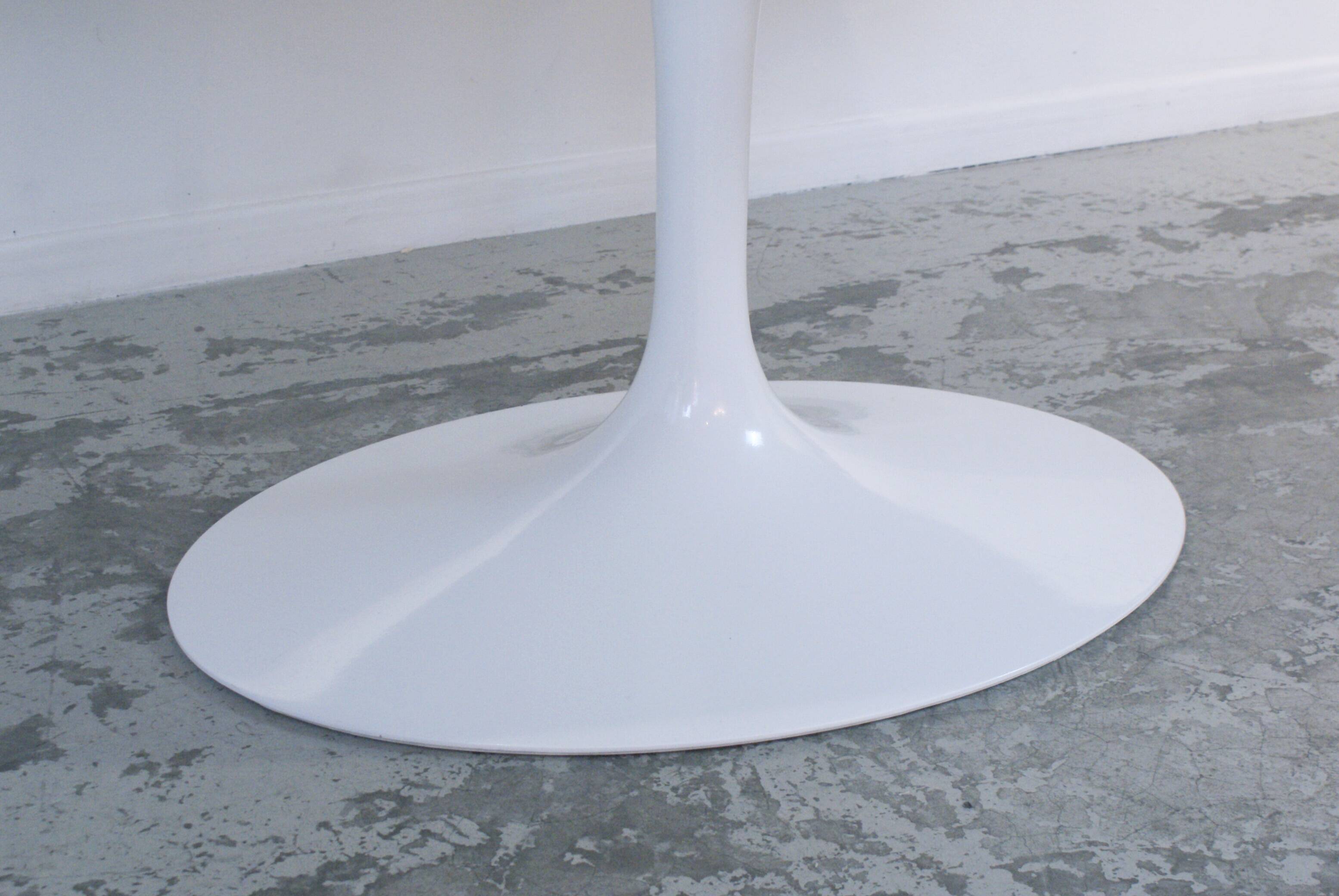 Large Oval Tulip Marble Dining Table by Eero Saarinen for Knoll