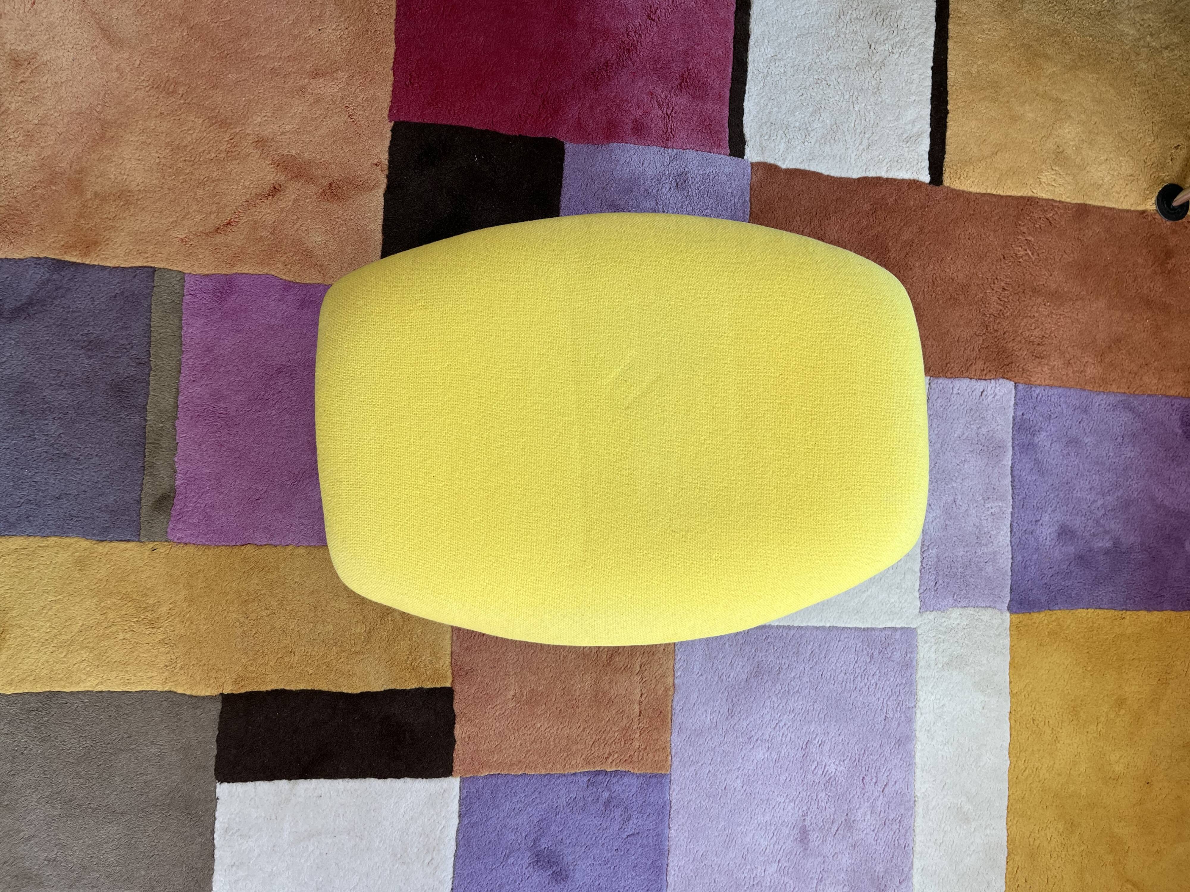 Bird Chair et repose-pieds de Harry Bertoia pour Knoll