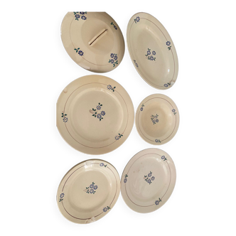 Set of Moulin des loups porcelain