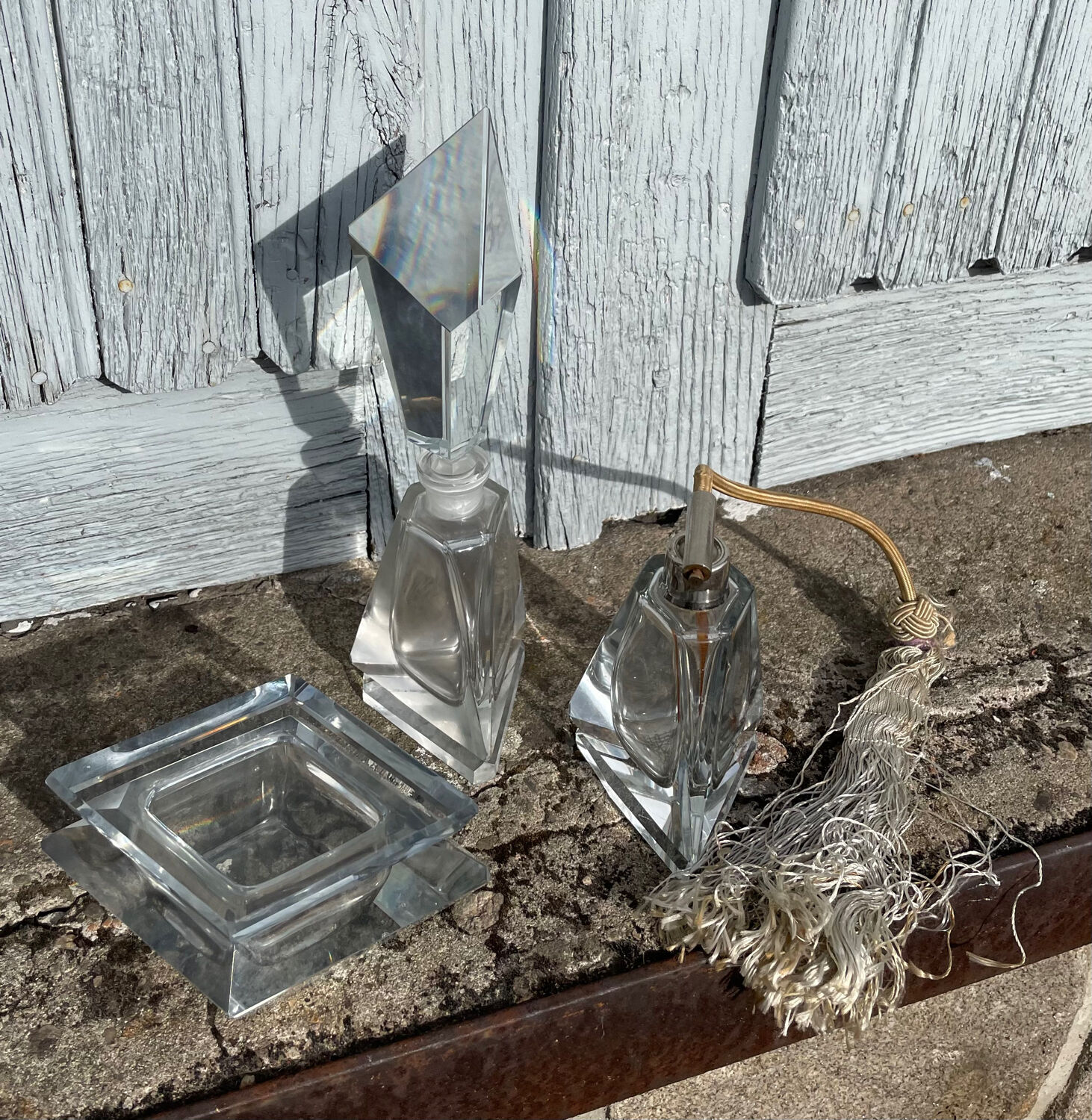 Flacon de parfum / Vanité en cristal Art Déco