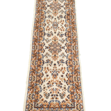 Oriental corridor carpet 324 x 67