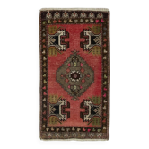 Tapis d'accent fait main. Tapis de porte vintage. Housse de siège turque. Tapis d'entrée. Tapis de cuisine.