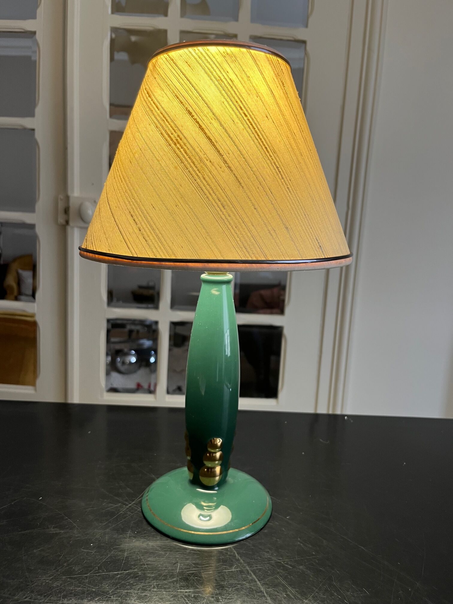 Drimmer earthenware lamp