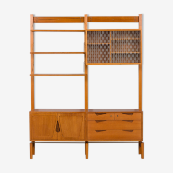 Rival 2 bay free standing teak wall unit with 3 cabinets and 3 shelves by Brodrene Jatogs Norway, Kj