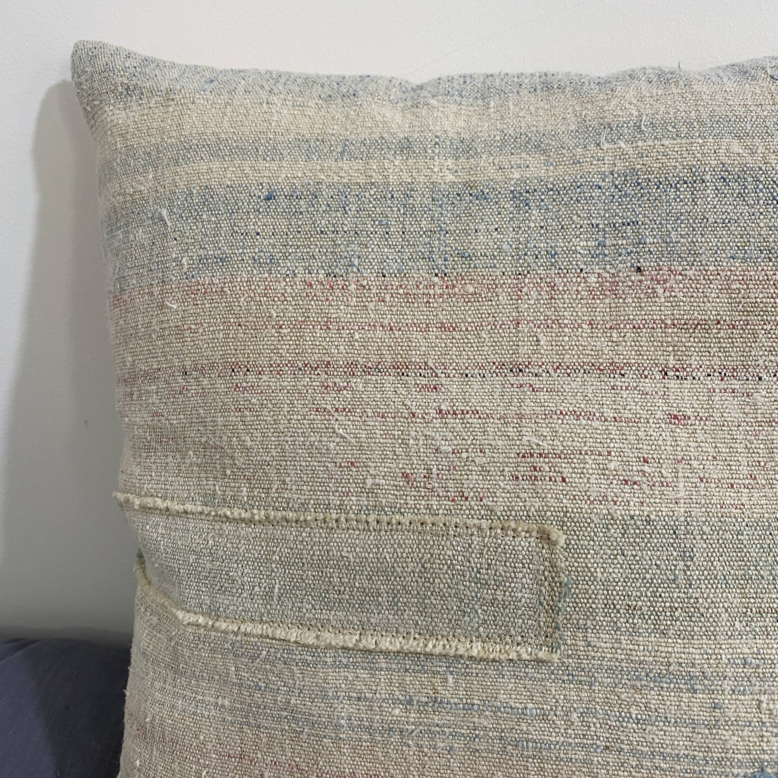Handmade cushion in vintage fabric, Kilim style.
