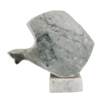 Fish in gray marble