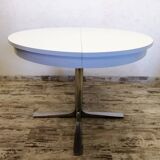 Table ronde en formica années 70 avec rallonge