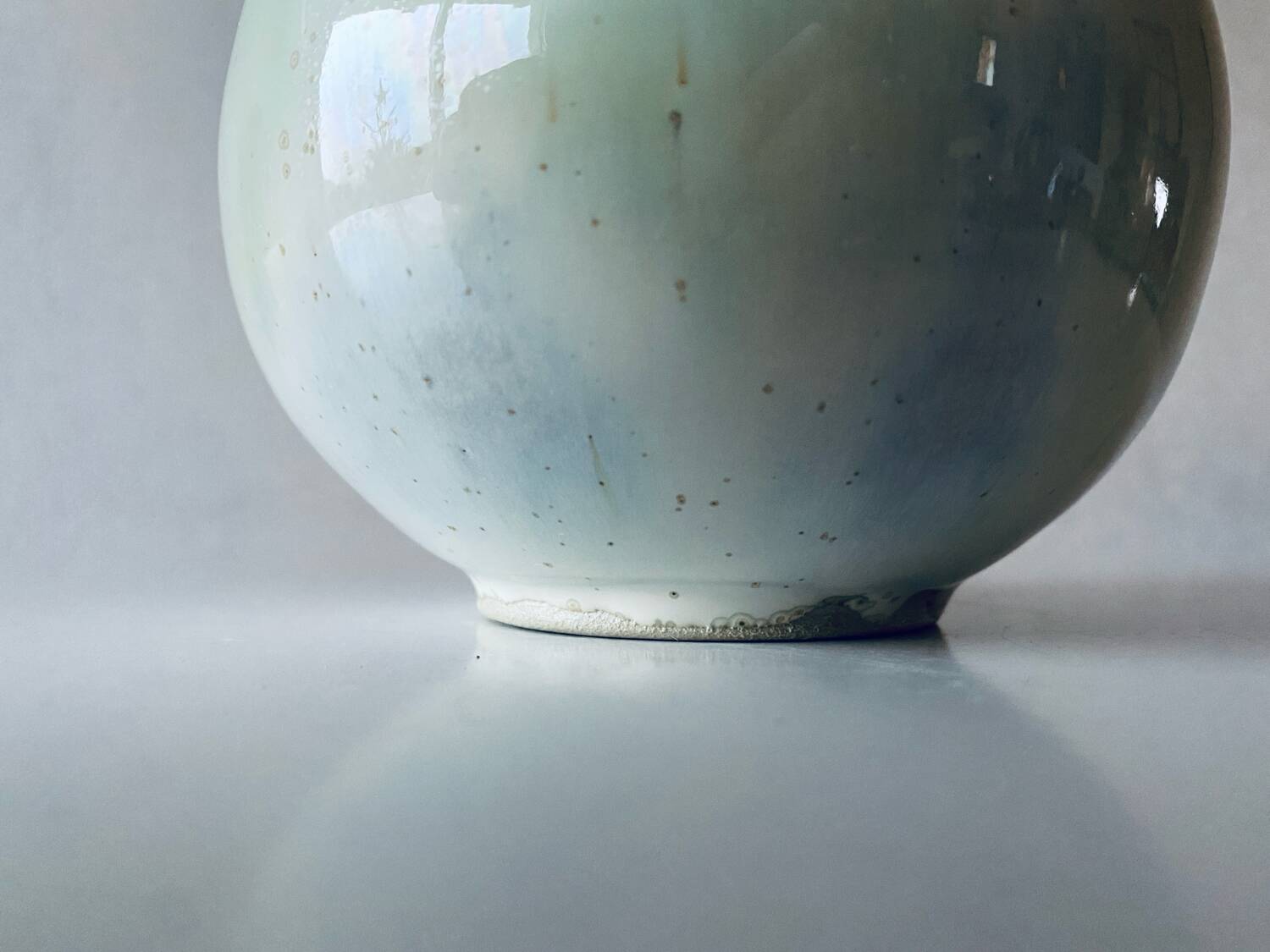 Ball vase