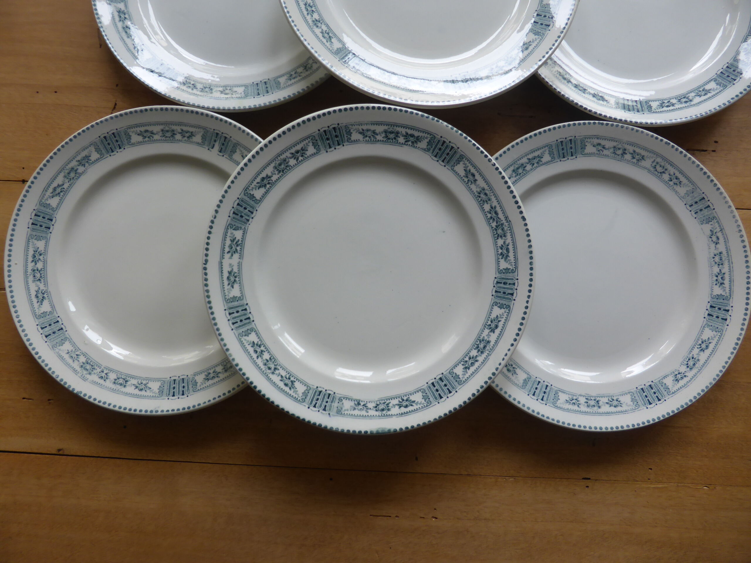 6 plates dessert in iron earth Moulin des loups model Pasteur