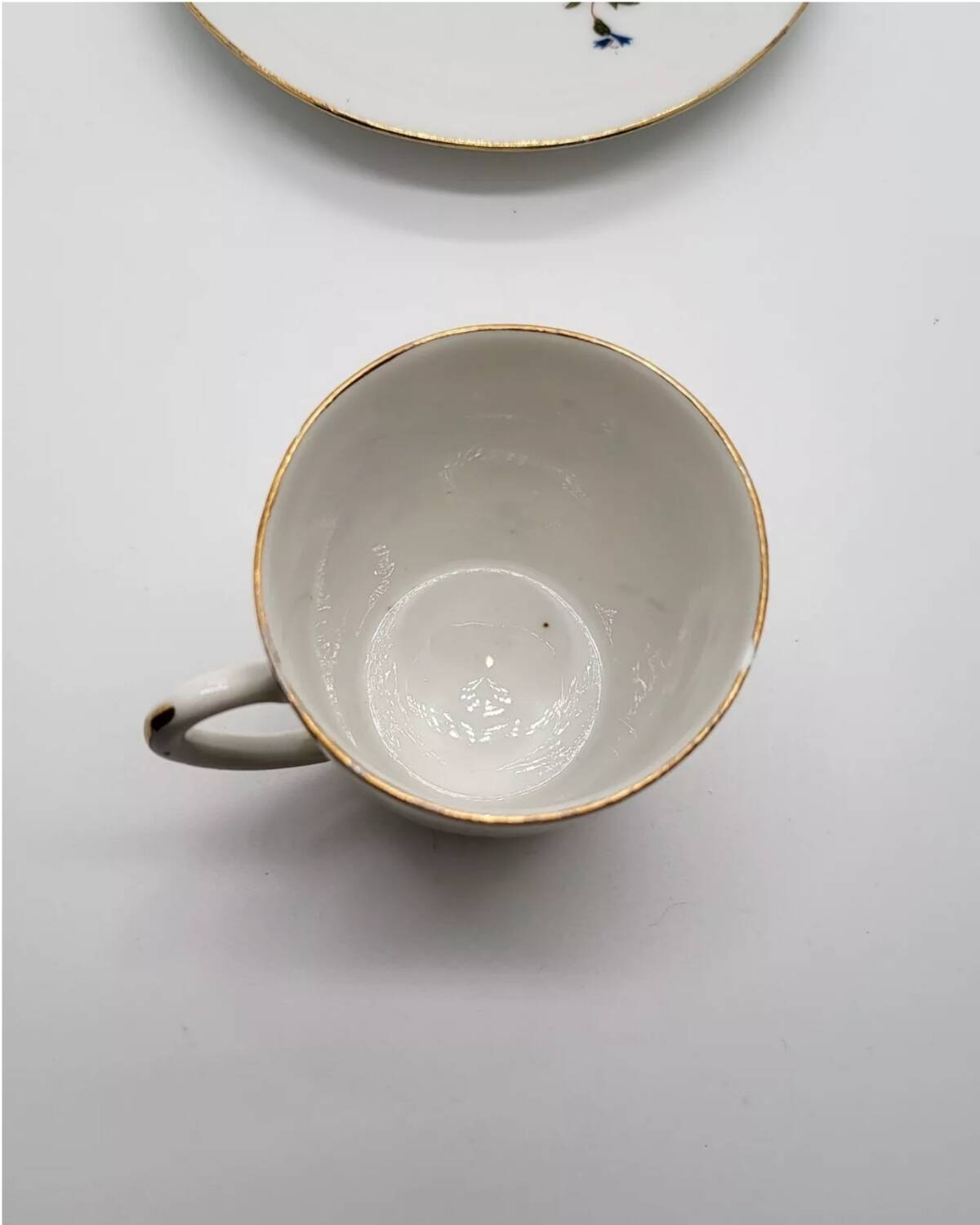 Porcelain Coffee Mug with Cornflower Decor