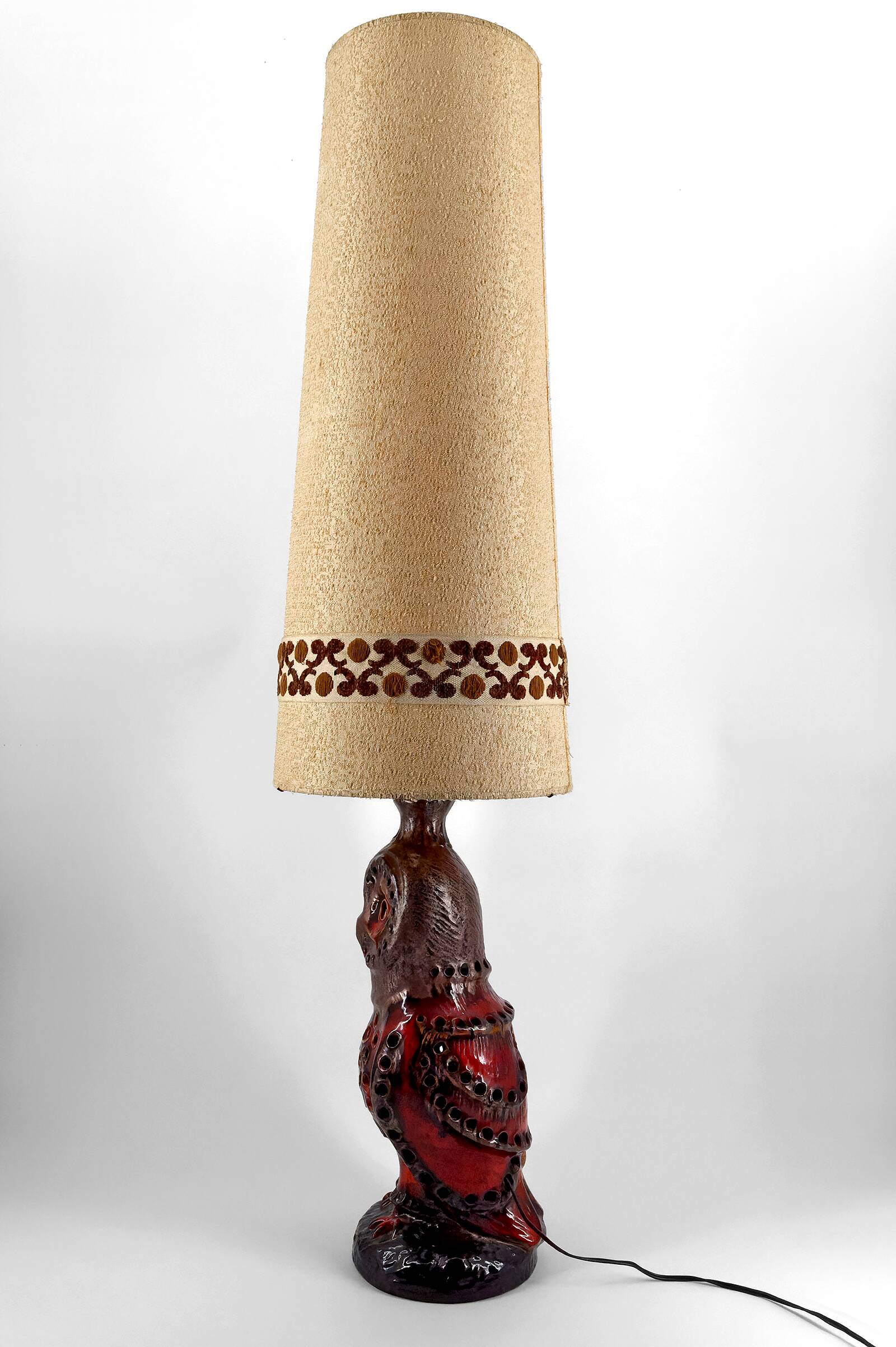 Important ceramic lamp / floor lamp, Owl, by Walter Gerhards