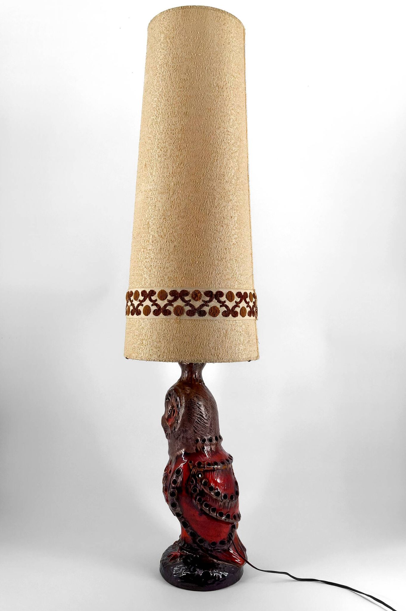 Important ceramic lamp / floor lamp, Owl, by Walter Gerhards