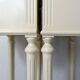 paire de chevets tables de nuit ivoire vintage de style Louis XVI