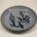 Unique plate by Roland Tostivint