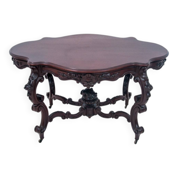 Table en acajou de style rococo, France, vers 1870.