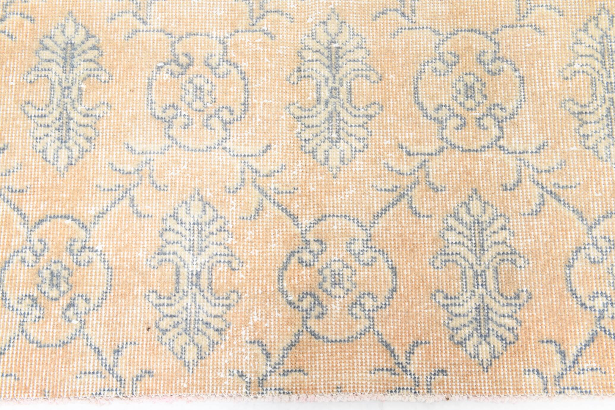 5x8 Shades Of Pale Orange Classic Turkish Vintage Rug, 140x238Cm SK 2296