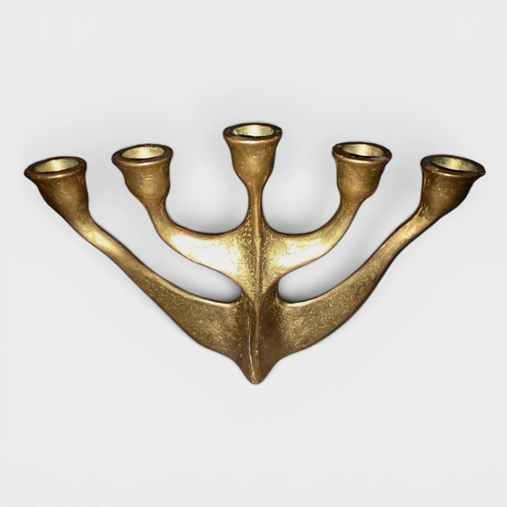 Modernist 5-branch candelabrum in solid brass – Circa 1960/70