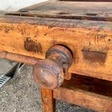 Ancien etabli de menuisier en bois massif fin xixeme