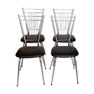 Lo de 4 anciennes chaises