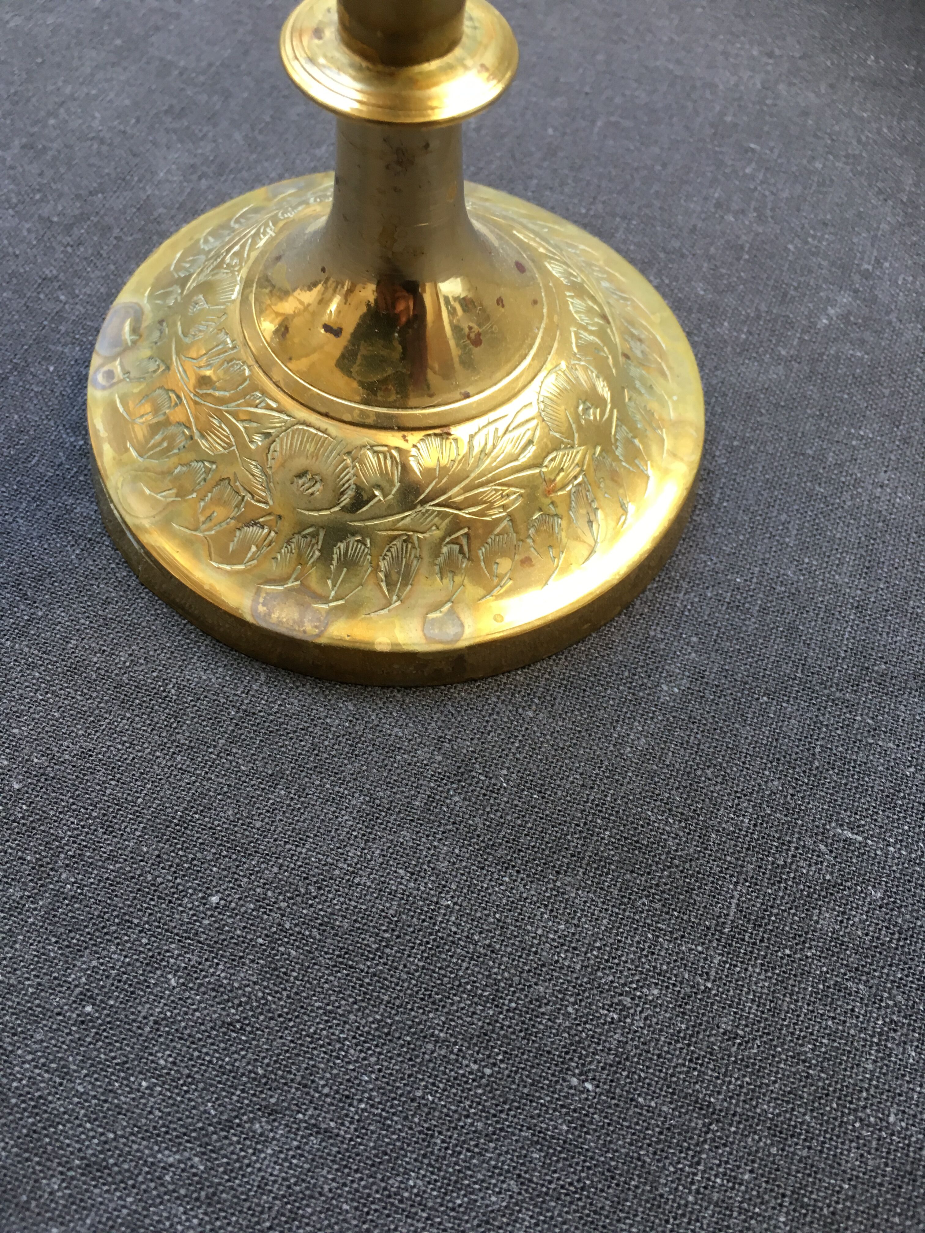 Praticality 1970 serious Golden brass vase