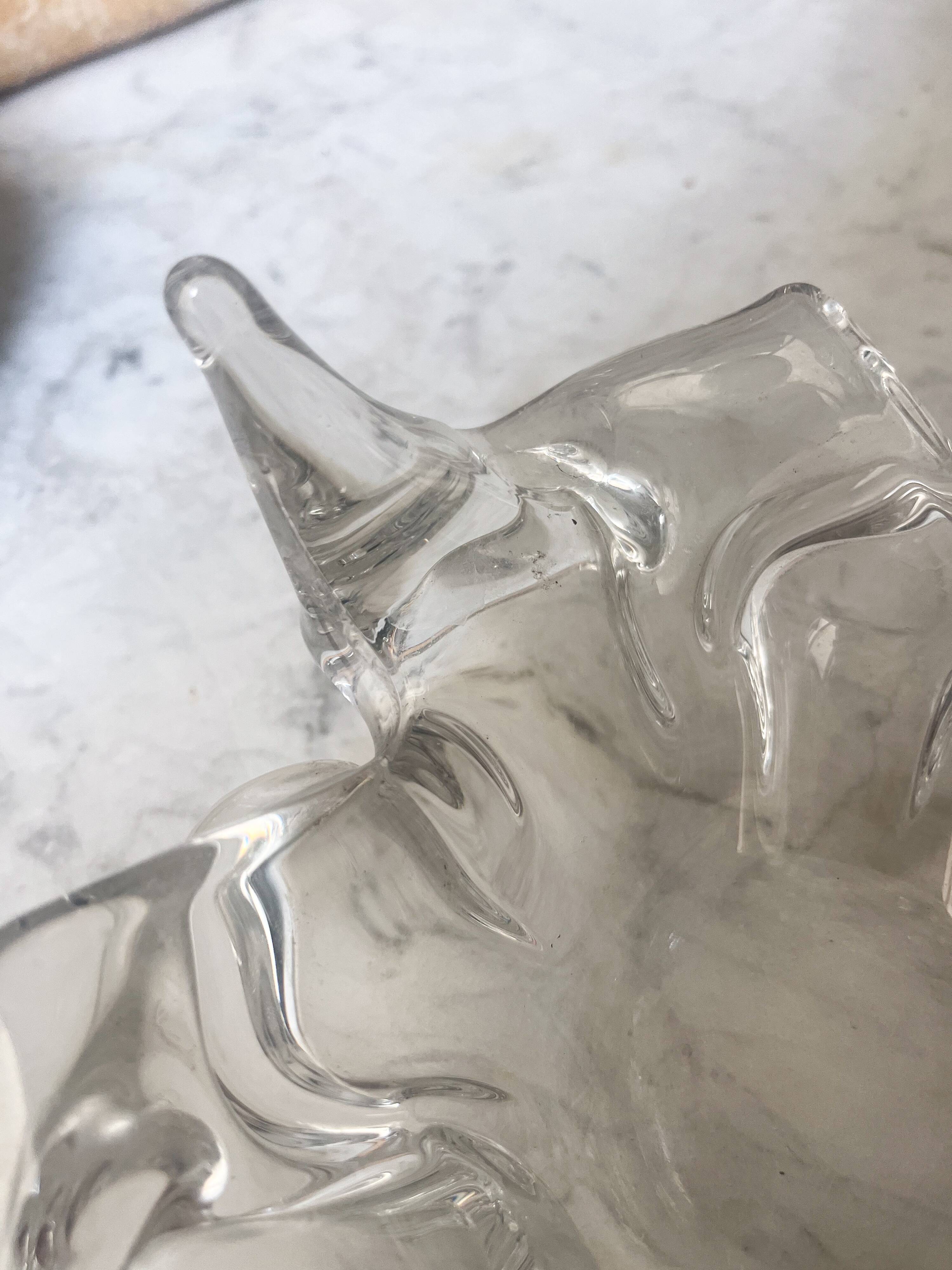 Cendrier en verre en forme de soleil