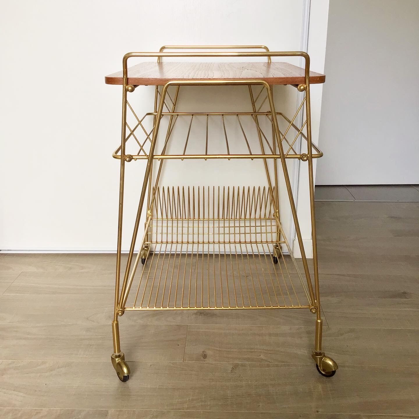 Vintage vinyl service