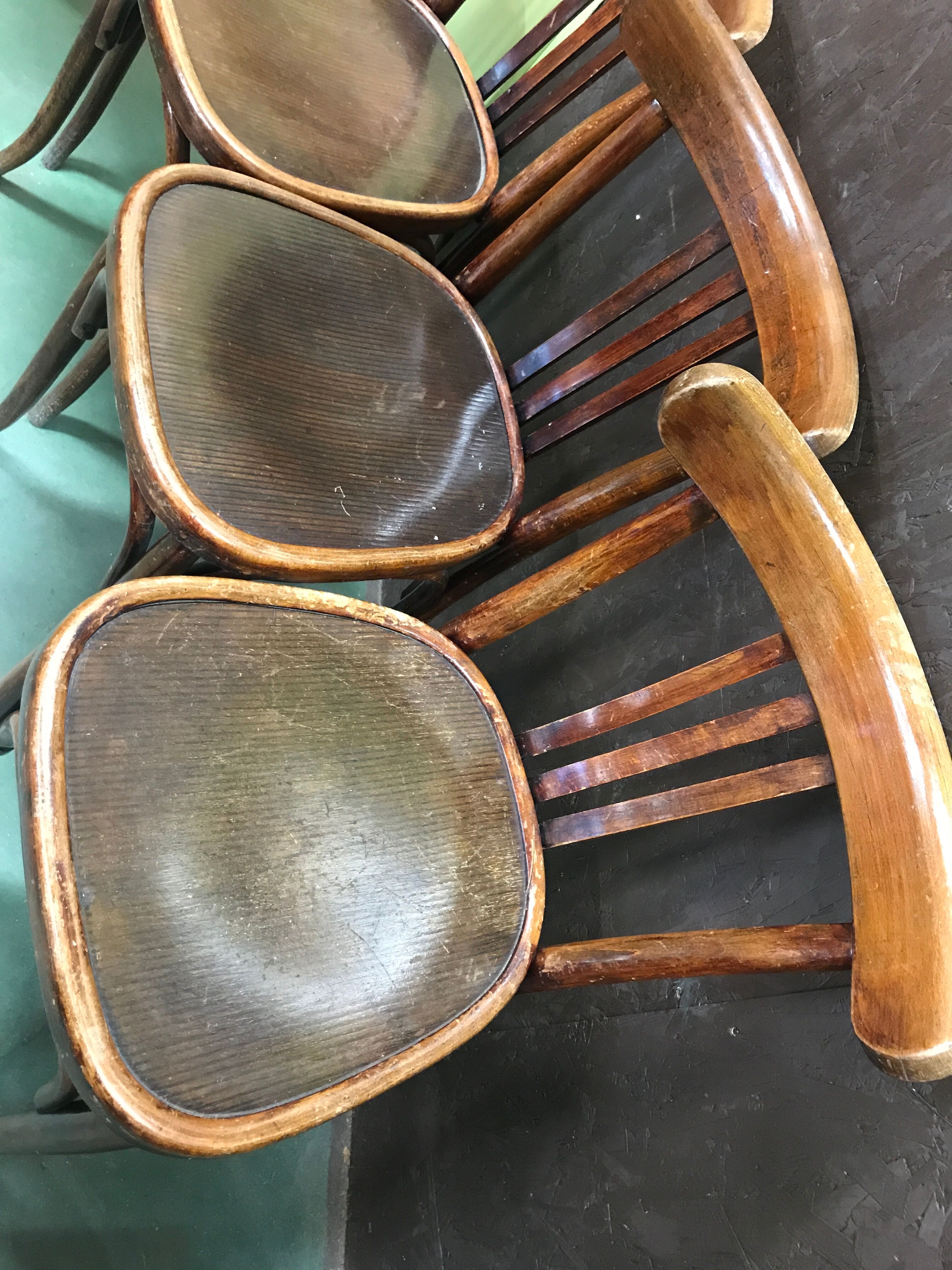 Lot of 4 Thonet style bistro chairs