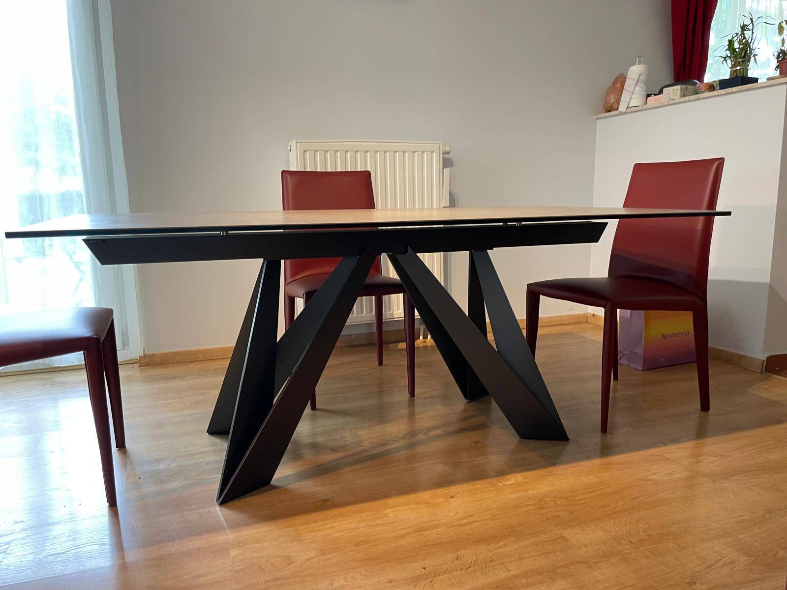 Roche bobois – design dining table + 4 chairs – excellent condition