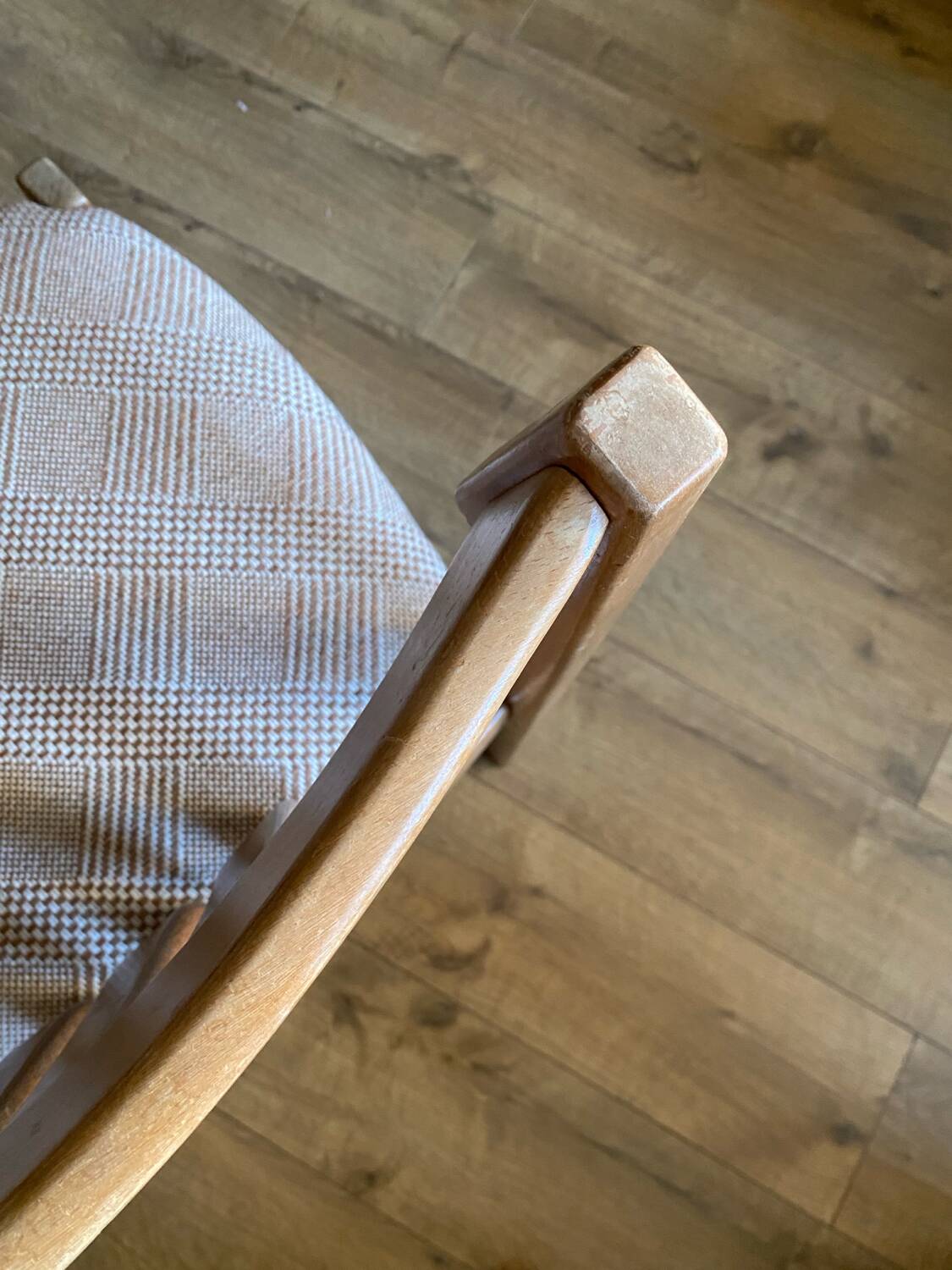 4 vintage Roche Bobois chairs 212