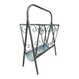 Art Deco magazine rack in wrought iron with bronze patina from around 1930-1940.