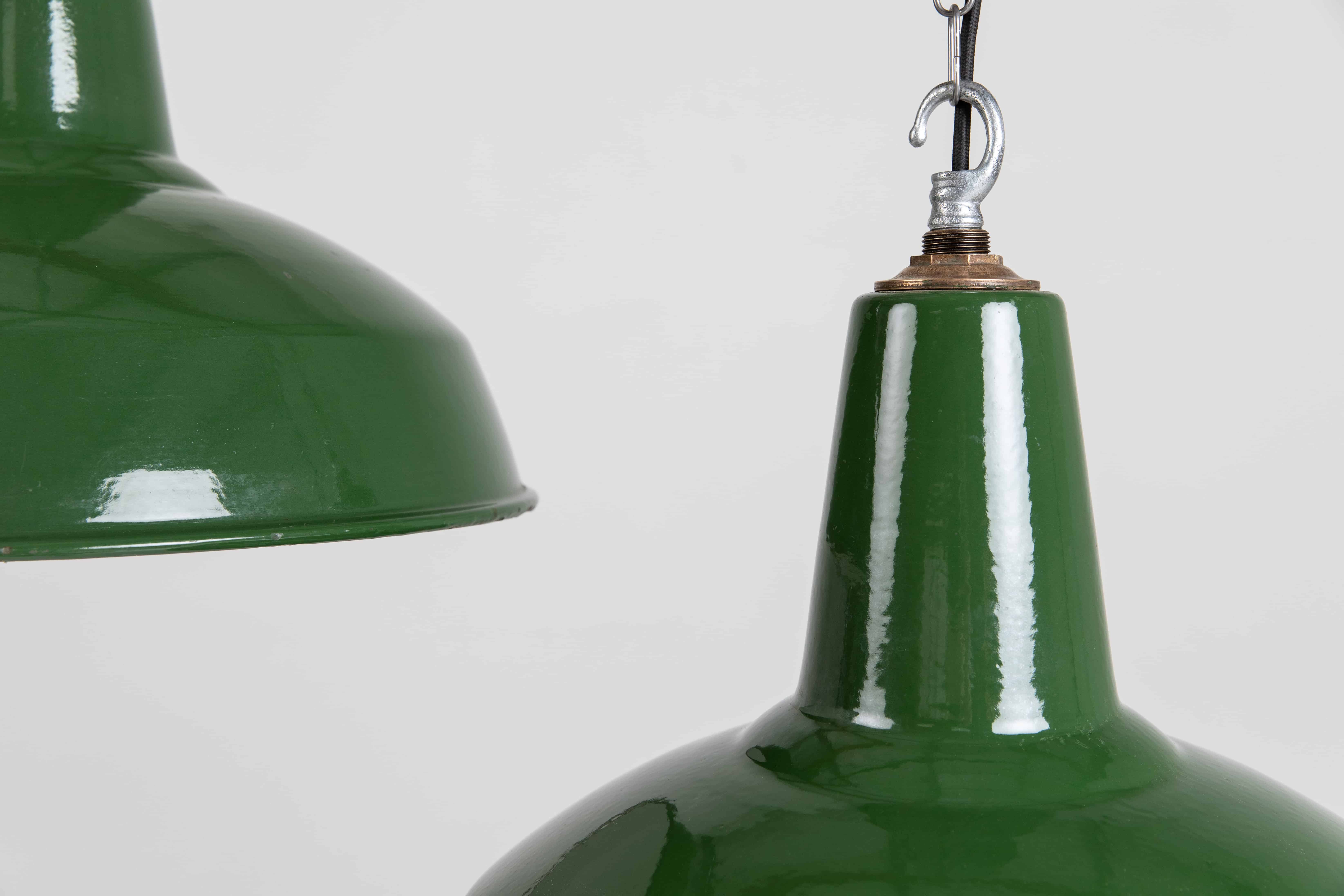Benjamin enamel hanging lamp