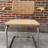Cesca chair B64 with armrests by Marcel Breuer Design