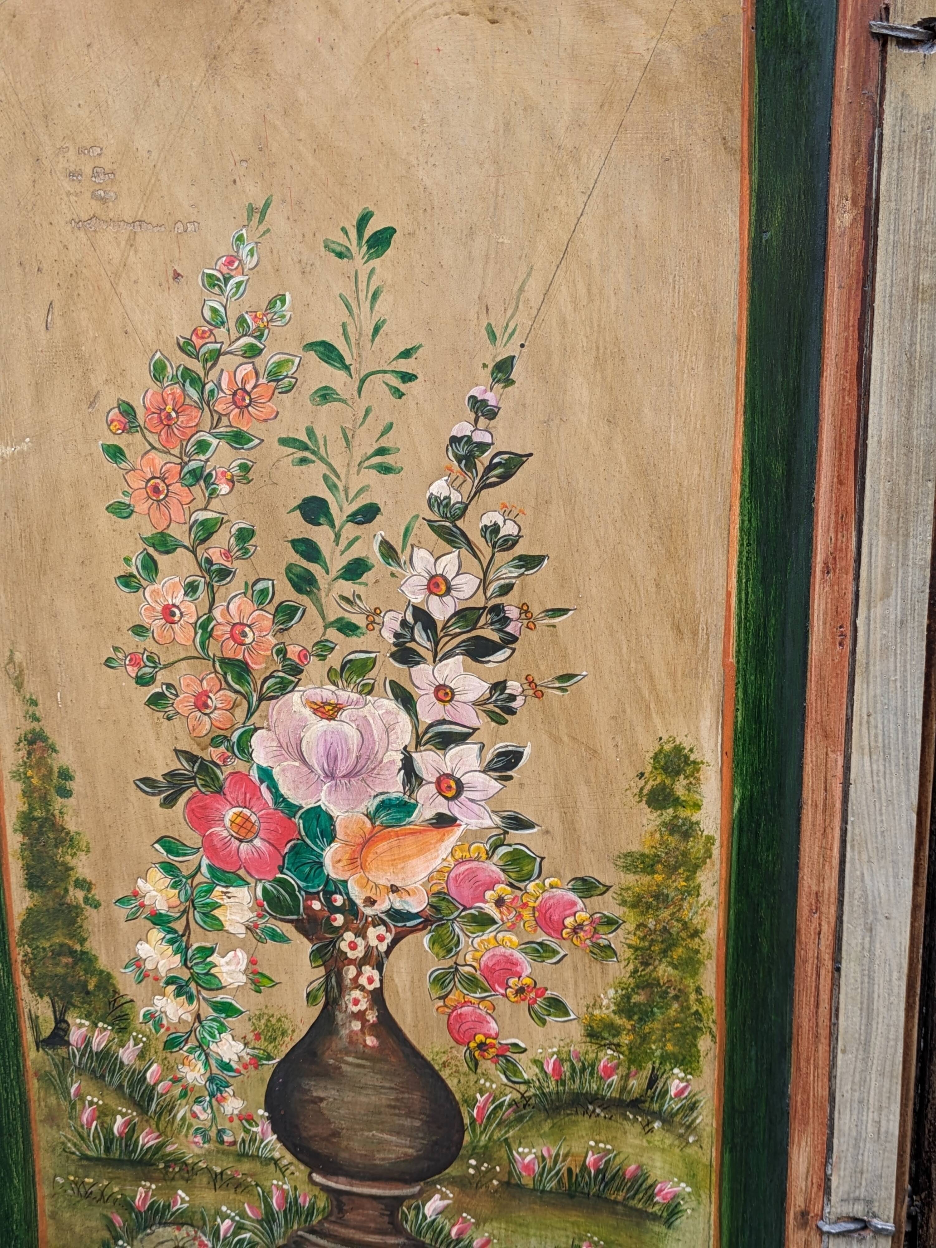 3-panel screen in painted wood