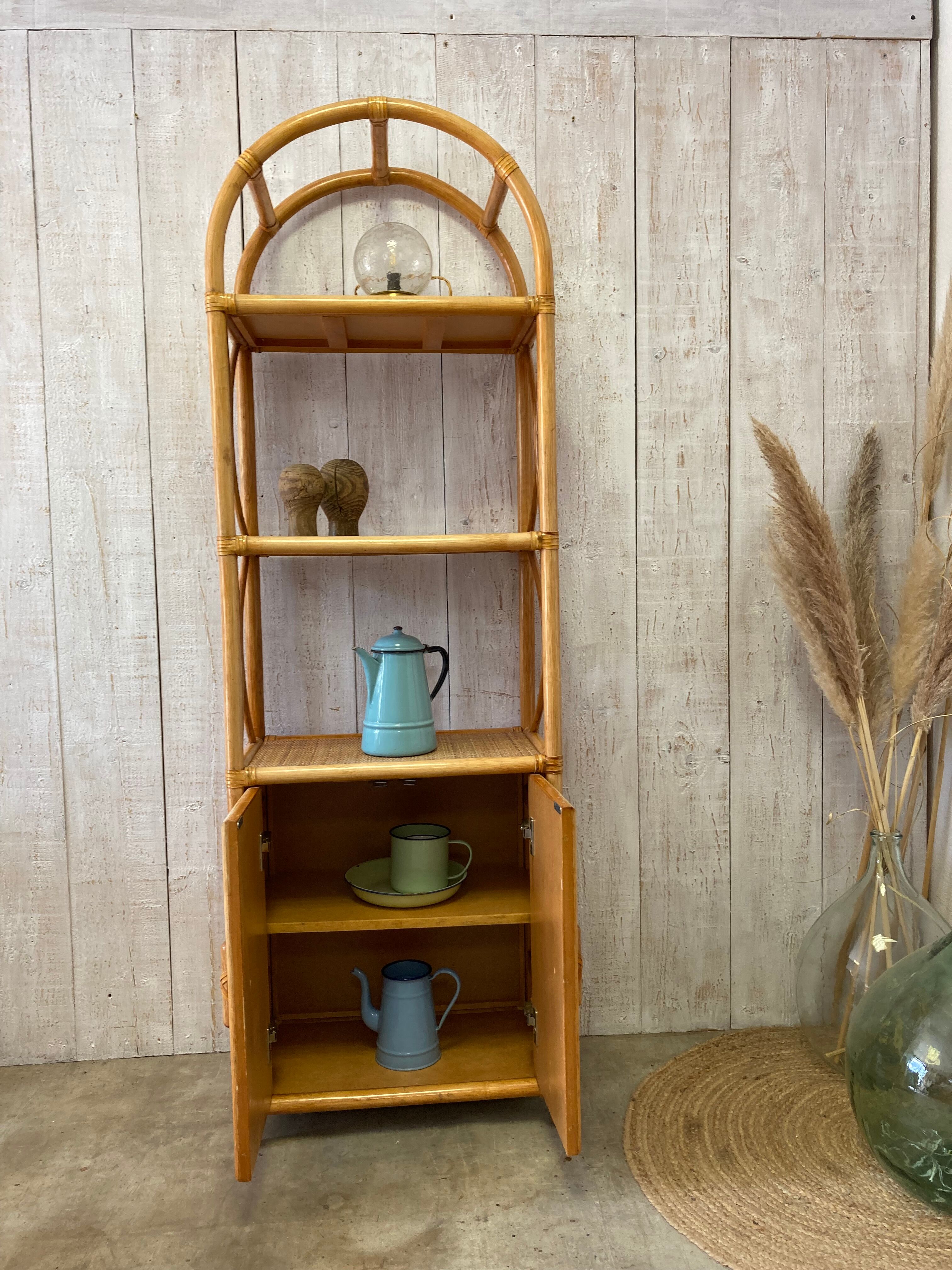 Vintage rattan floor