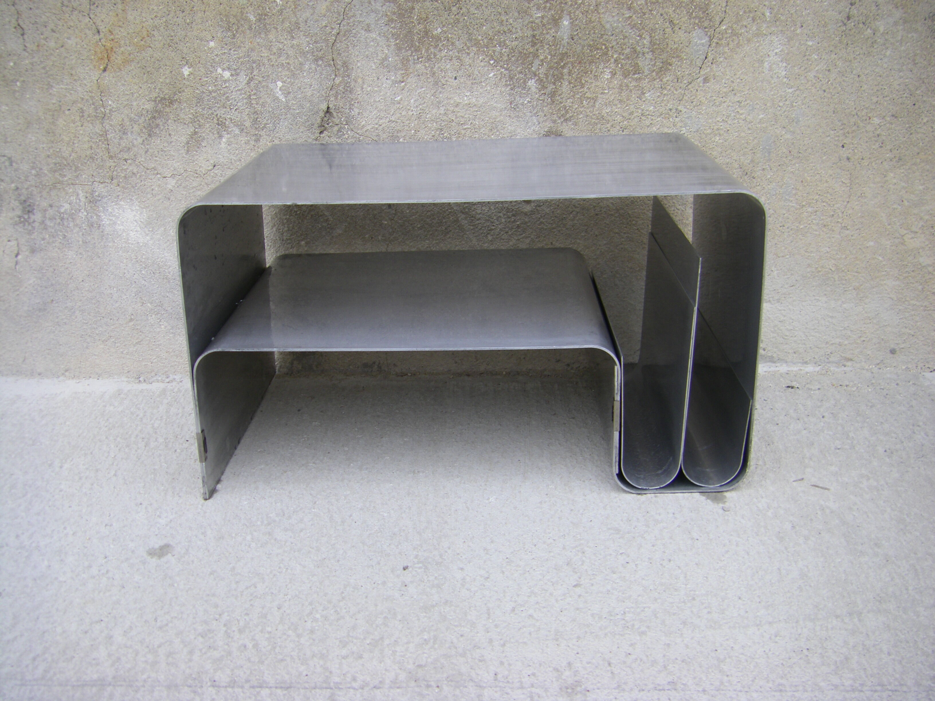 Design coffee table
