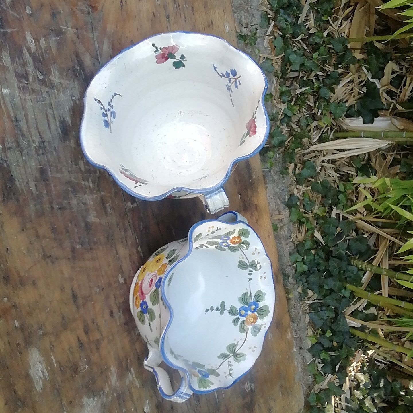 Ancient italue container