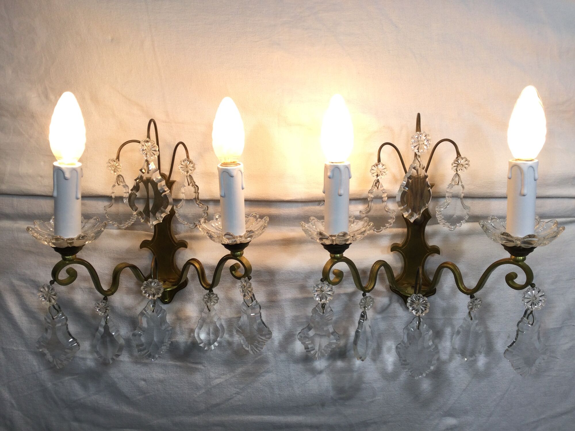 Pair of bronze sconces and crystal tassels 2 lights louis xv style