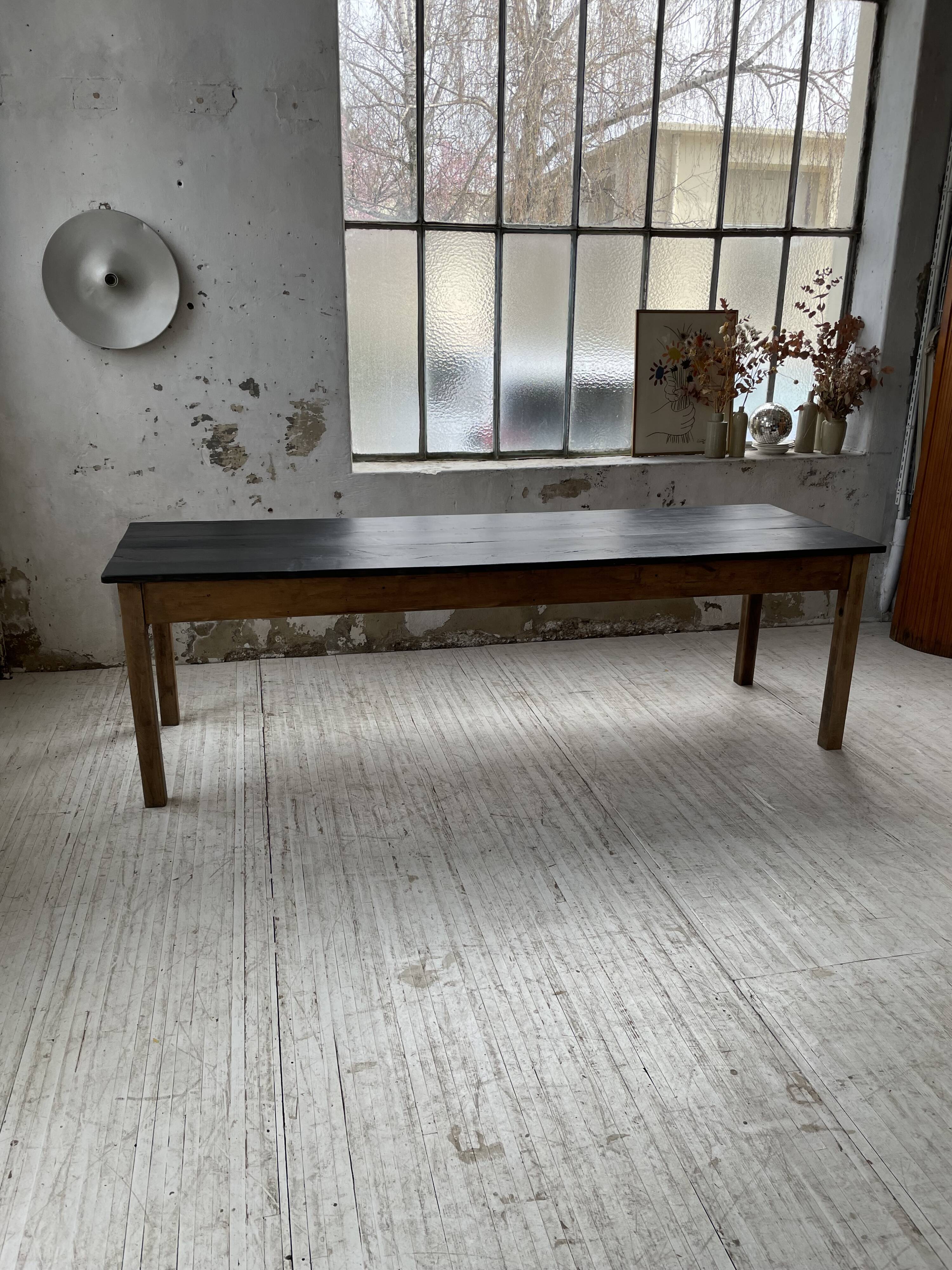 Black pine farm table 250 cm