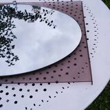Mirror of the 70s entourage in smoked plexi