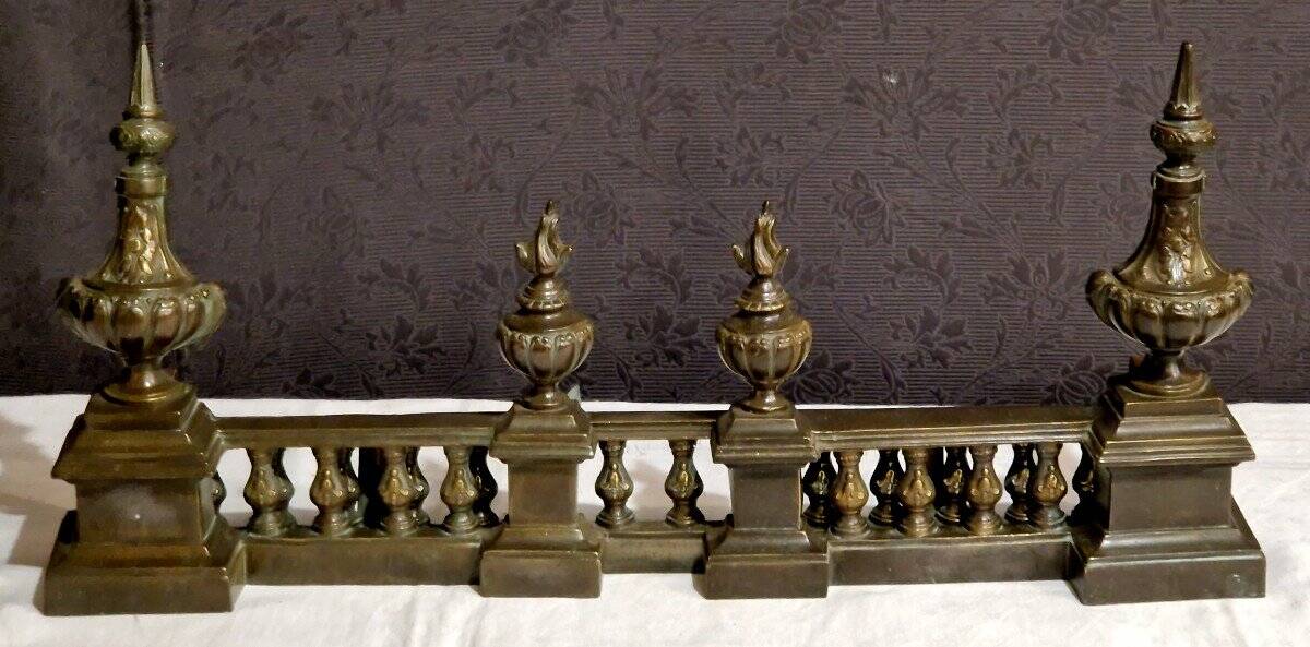 Barre de foyer/devant de cheminée en bronze XIXe
