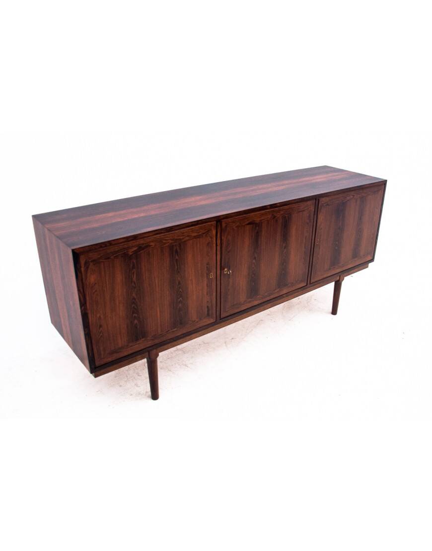 Rosewood chest of drawers, Denmark, 1960s. After renovation.