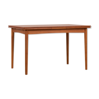 Danish teak dining table extandeble with two hidden leaves, 1960s.
