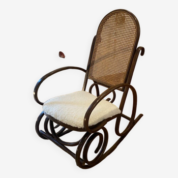 Rocking-chair en bois et cannage