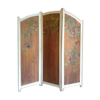 Old painted screen