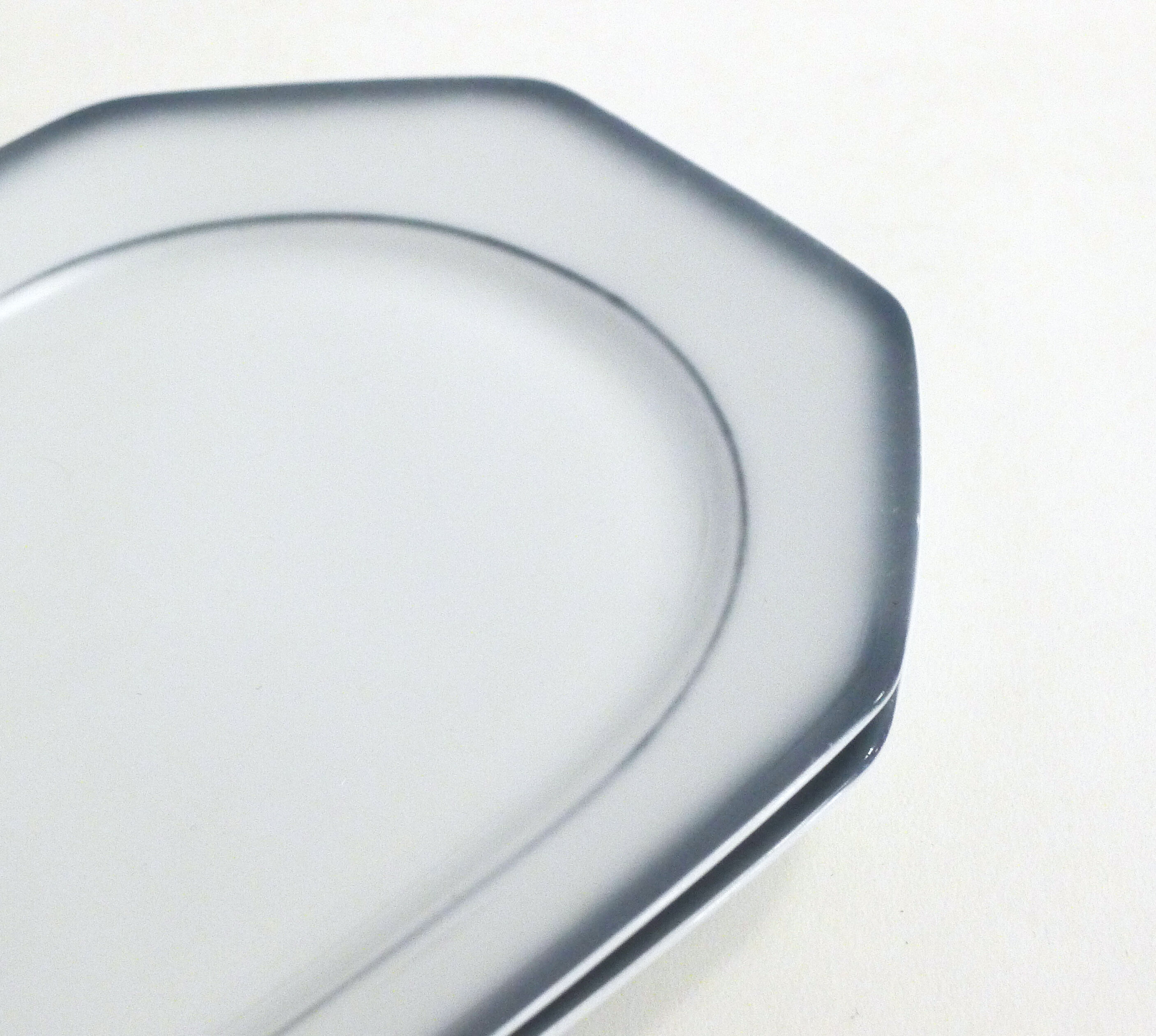 Pair of small Winterling Bavaria porcelain dishes