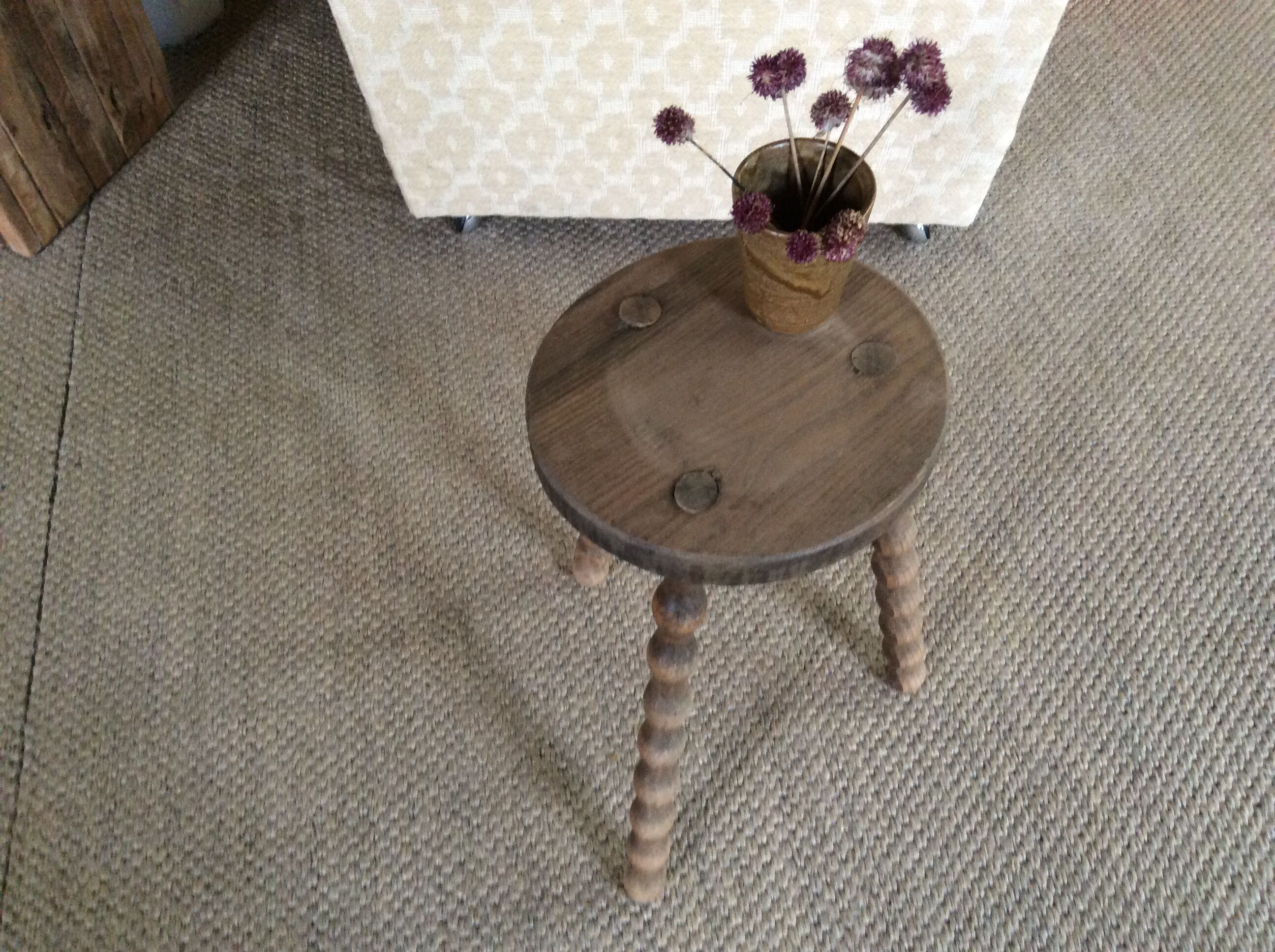 Tripod stool