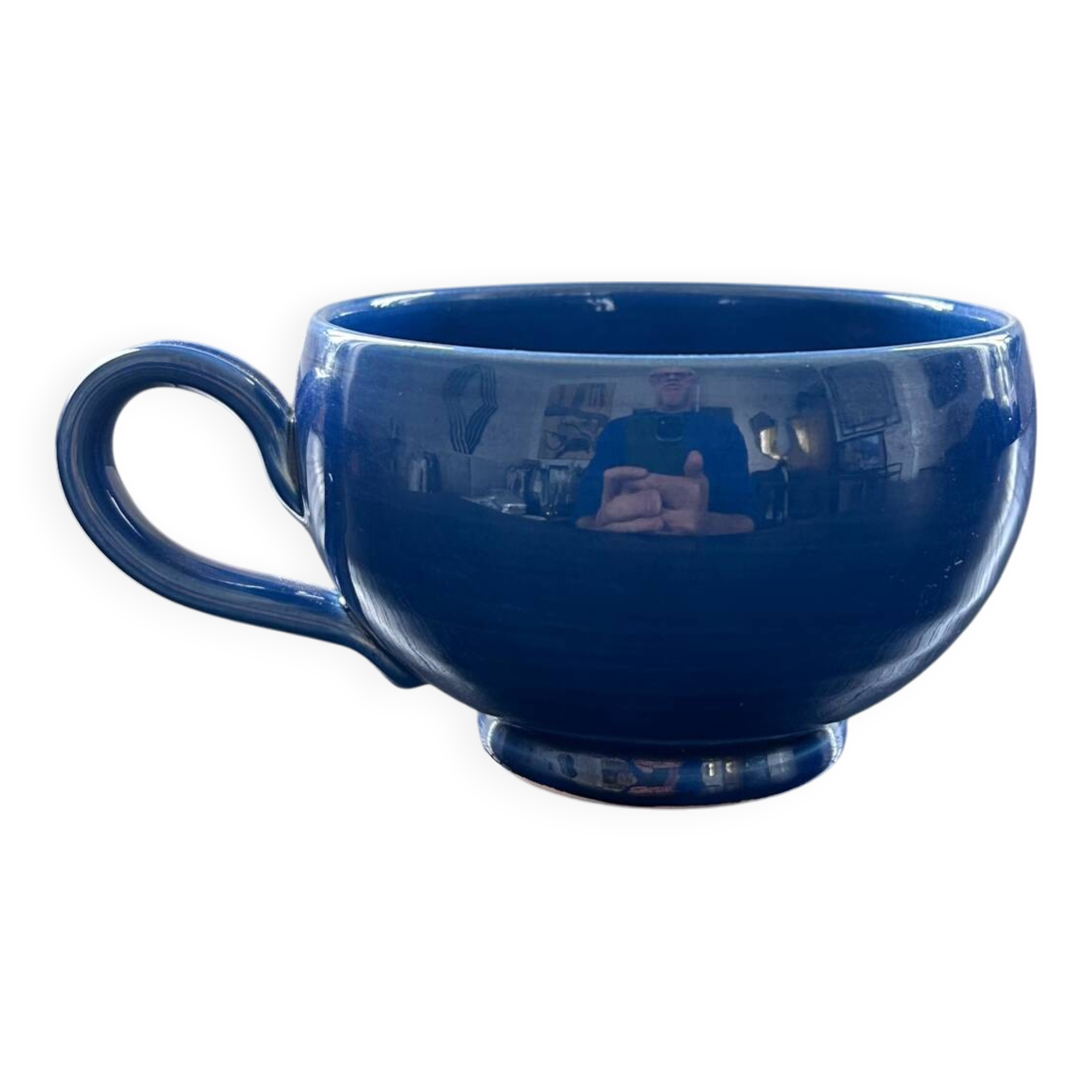 Vallauris bowl with handle