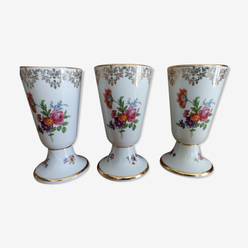 Trio flowery mugs